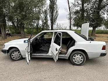 Продажа авто: Mercedes-Benz W124: 1988 г., 2 л, Механика, Бензин, Седан — 10