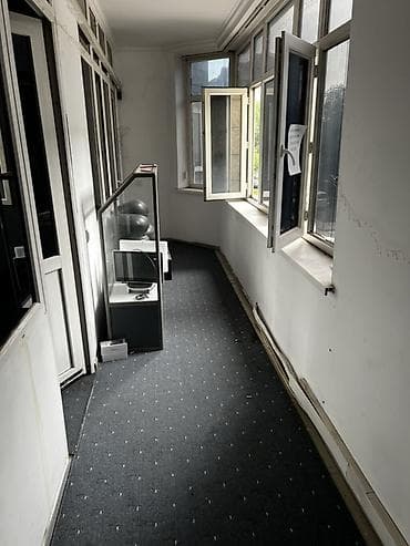 room: СДАЮТСЯ В АРЕНДУ ПОМЕЩЕНИЕ Площадь помещения — 23 м². Балкон -14 м2 — 3