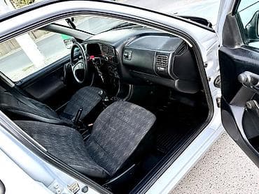 гидравлический руль: Volkswagen Golf: 1994 г., 1.6 л, Механика, Бензин, Хэтчбэк — 9