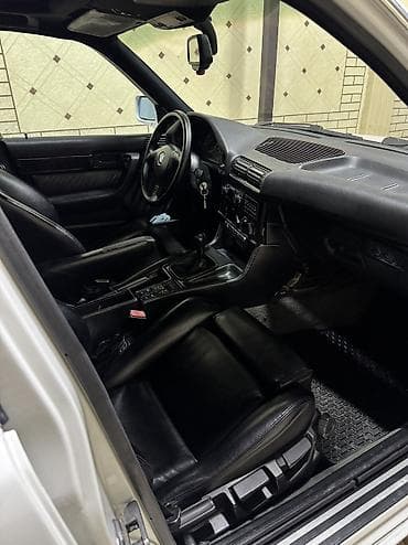 кузов е39: BMW 5 series: 1992 г., 2.8 л, Автомат, Бензин, Седан — 6