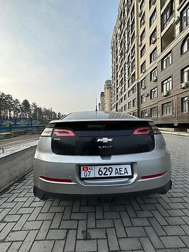 Chevrolet Volt: 2011 г., 1.4 л, Автомат, Гибрид, Хэтчбэк — 6