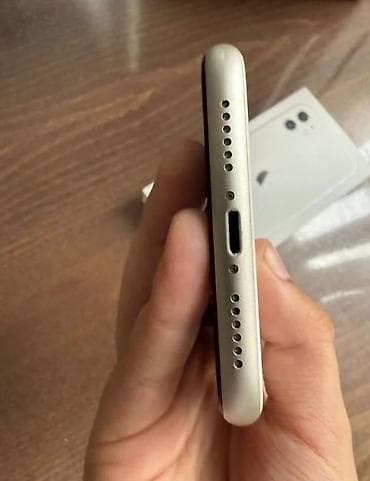 ipad 4 mini: IPhone 11, Б/у, 128 ГБ, Белый, Зарядное устройство, Чехол, Кабель, 78 % — 2