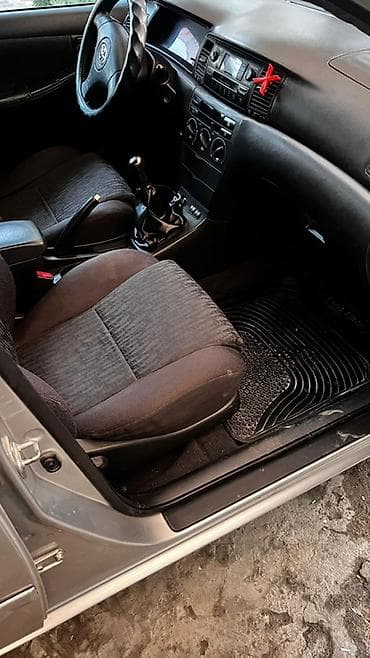 step vagon: Toyota Corolla: 2002 г., 1.6 л, Механика, Бензин, Седан — 6