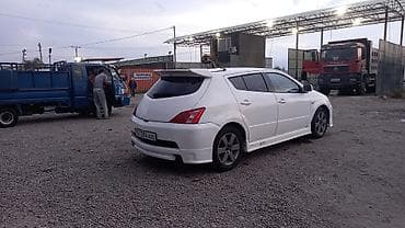 Комплект Toyota, 2002 г., цвет - Белый, Б/у — 4