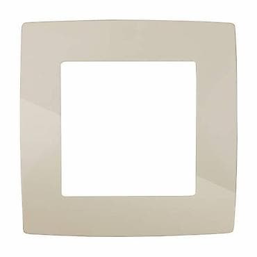 south gate: Распродажа 
Рамки для розеток от компани и ЭРА в ассортименте — 4