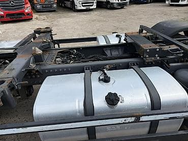 муравей с прицепом: Грузовик, DAF — 5