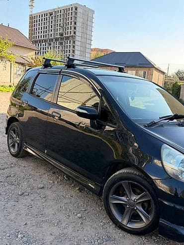 lexsus lx 470: Honda Fit: 2004 г., 1.3 л, Автомат, Бензин, Хэтчбэк — 8