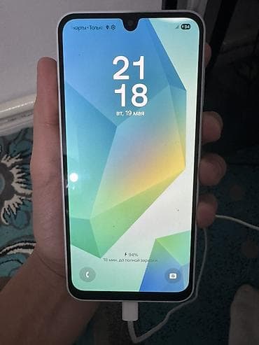 a 20 s: Samsung Galaxy A16, Б/у, 256 ГБ, цвет - Серебристый — 4