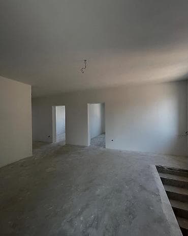 Үй сатып алам: 🏡 Продаётся 2х эт дом - ПСО (White Box) 📍Локация: ж/м Оскон-Ордо. 6-я — 5