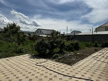 Земельные участки: Продаем жилой дом сразу два участка общая площадь 9 соток Дом — 3