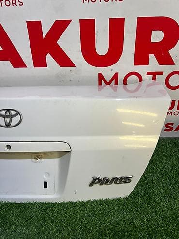 приус 20 кузов: Крышка багажника Toyota, Б/у, Оригинал — 3