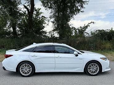 santa crus: Toyota Avalon: 2019 г., Гибрид, Седан — 2