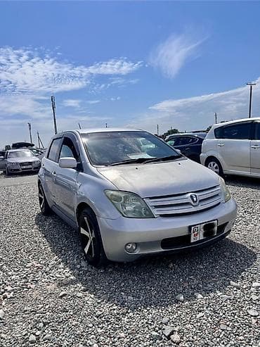 обмен: Toyota Ist: 2003 г., 1.5 л, Автомат, Бензин, Хэтчбэк — 1