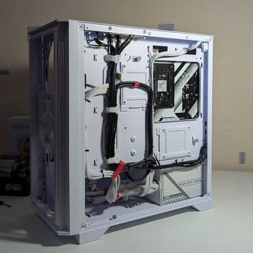 Корпус ПК, цвет - Белый