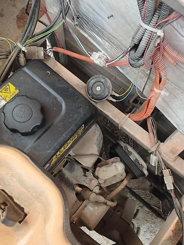 w211 e500: Microcar : 2025 г., Электромобиль — 1