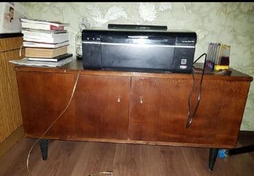 аквариум с тумбой: Тумба на ножках. Вместительное хранение, 2 дверцы. Винтажный стиль — 1