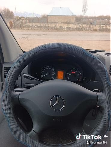 кабина мото: Легкий грузовик, Mercedes-Benz, Стандарт, 3 т — 4