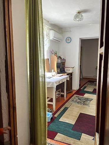 дома в центре: Продаётся дом (полдома) в центре города! Отличное предложение для — 5