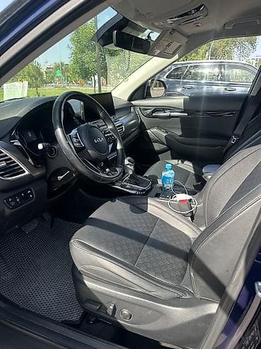 mersedes e55: Kia Seltos: 2022 г., 1.6 л, Автомат, Дизель, Внедорожник — 5