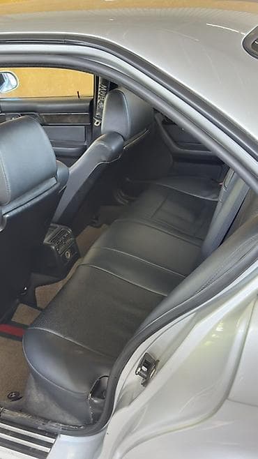 BMW 5 series: 1993 г., 4.4 л, Механика, Бензин, Седан — 4