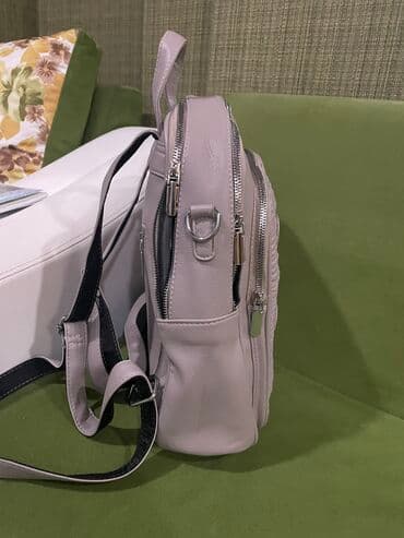 книги художественная литература: Рюкзаки женские. Новые. Цена 900 сом — 3