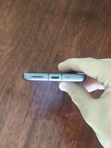 редко нот 12: Xiaomi, Mi 12X, Б/у, 256 ГБ, цвет - Черный, 1 SIM, 2 SIM, eSIM — 5