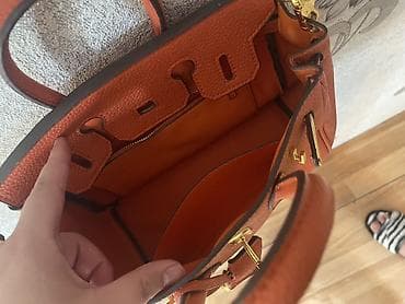 Сумки: Сумка-тоут в стиле Kelly/Birkin, оранжевого цвета. Характеристики: - — 2