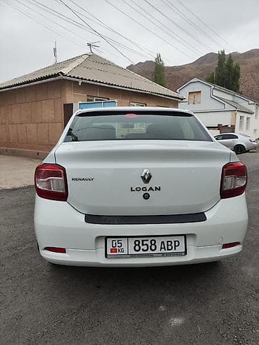 Renault: Renault Logan: 2018 г., 1.6 л, Механика, Бензин, Седан — 2