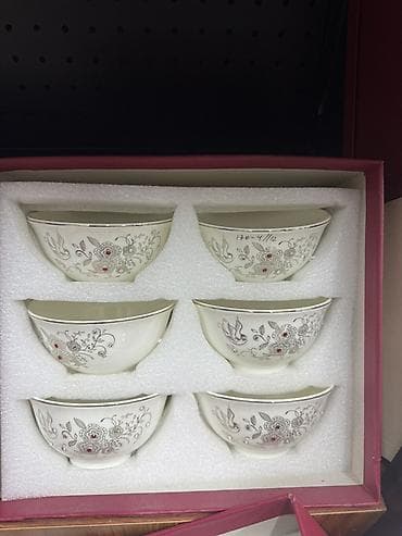 фарфоровый чайник: Фарфоровые чайные наборы в подарочных коробках. Варианты: - Набор с — 7