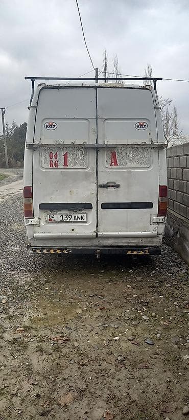авто двер: Грузовик, Mercedes-Benz, Стандарт, 4 т, Б/у — 4