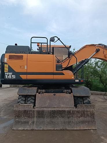 mini cooper: Экскаватор, Hyundai, Колесный — 2