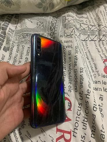 galaxy 6: Samsung Galaxy A50, 128 ГБ, цвет - Черный, 2 SIM — 1