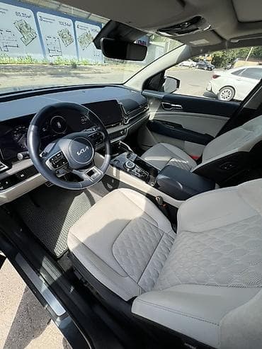 30000: Kia Sportage: 2024 г., 2 л, Автомат, Газ, Кроссовер — 7