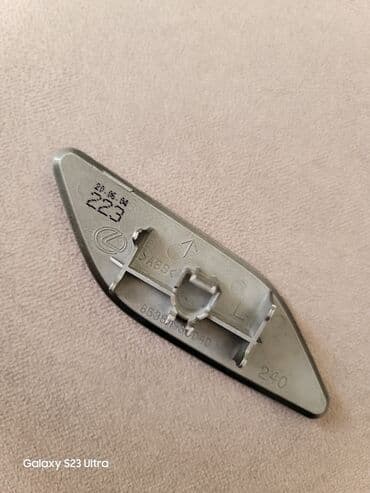 Крышка омывателя фар Lexus es 300h (левый) 2019г.в ц3000с