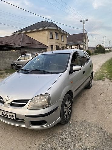 Nissan Almera Tino: 2003 г., 1.8 л, Механика, Бензин, Хэтчбэк — 5