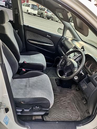 стрим 2001: Honda Stream: 2001 г., 2 л, Автомат, Бензин, Универсал — 9