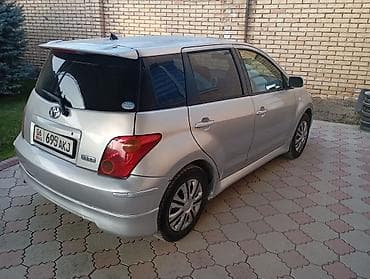 тоёта ист: Toyota Ist: 2002 г., 1.5 л, Автомат, Бензин, Хэтчбэк — 10