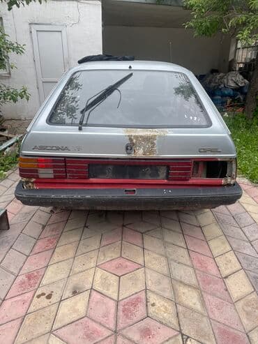 купить диски штампованные r15: Opel Ascona: 1987 г., 1.5 л, Механика, Бензиновая, Хэтчбэк — 4