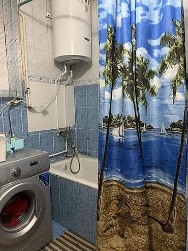 квартира постучно: 3 комнаты, 65 м², 4 этаж — 8