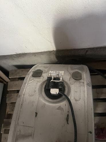 monoblock amg: Топливный бак Volvo Б/у, Оригинал — 3