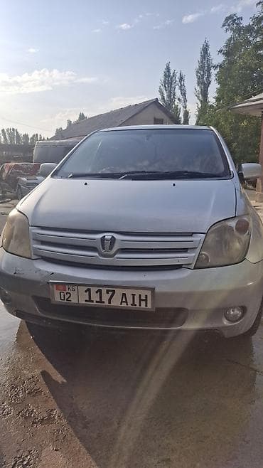 Транспорт: Toyota Ist: 2003 г., 1.5 л, Автомат, Бензин, Хэтчбэк — 1