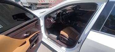 Продажа авто: Lexus ES: 2019 г., 2.5 л, Вариатор, Гибрид, Седан — 7