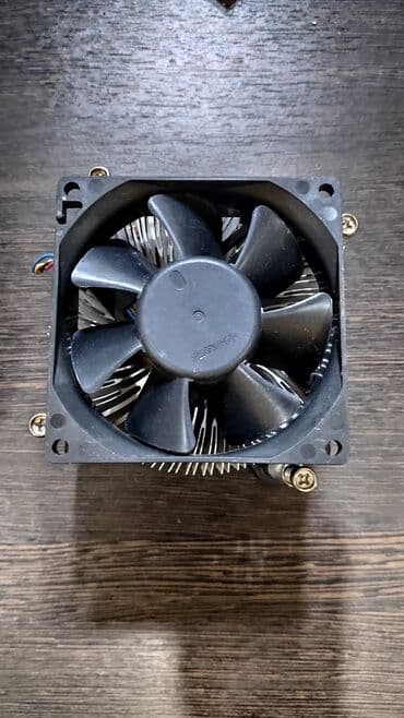 кулер для: Система охлаждения, Б/у — 1