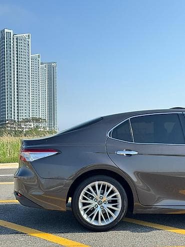 highlander 2012: Toyota Camry: 2019 г., 2.5 л, Автомат, Гибрид — 9