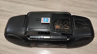 переходник для наушников с микрофоном для ноутбука: 2 аппарата фирма Sanyo : бумбокс нужно почистить переключатели : сд — 7