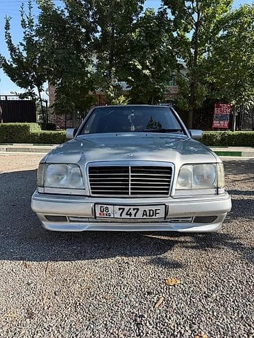 капот карина е: Mercedes-Benz W124: 1993 г., 2.8 л, Автомат, Бензин, Седан — 5