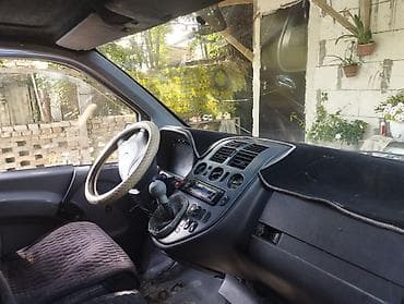 два авто: Mercedes-Benz Vito: 2001 г., 2.2 л, Механика, Дизель, Фургон — 4