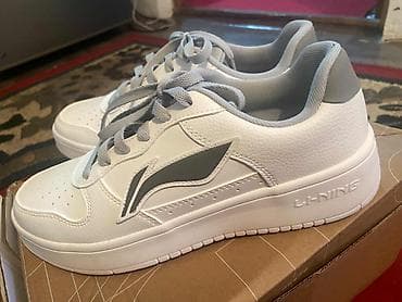 купить кроссовки лининг: Кроссовки Li-Ning, белые с серыми деталями - Бренд: Li-Ning (логотип — 2