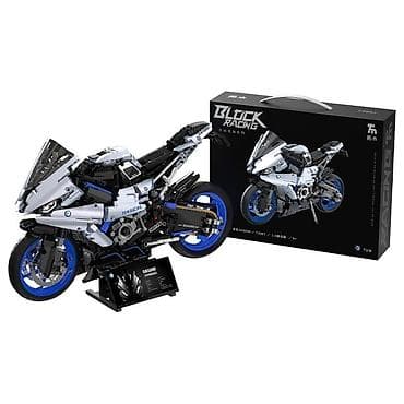 Игрушки: 🏍️ BMW M 1000 RR — точность в каждом элементе С led освещеним 🔥 3100 — 7