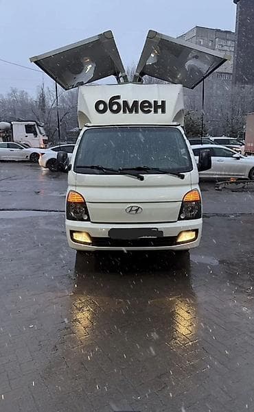 Продажа авто: Hyundai Porter: 2018 г., 2.5 л, Механика, Дизель, Фургон — 1